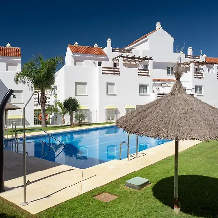 Lejlighed 2060-newly Furnished 2 Bedrooms With Golf *